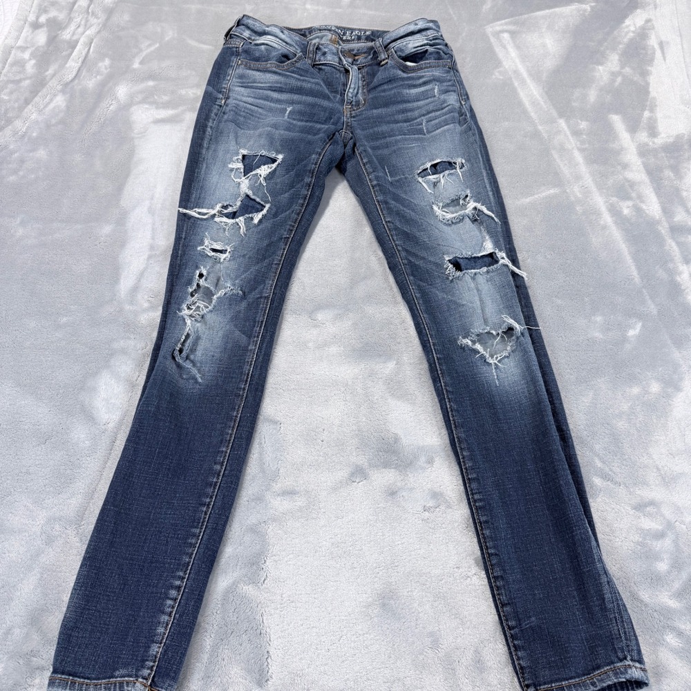 American Eagle Super‎ Stretch Distressed Jeggings Dark Wash Size 2 Regular